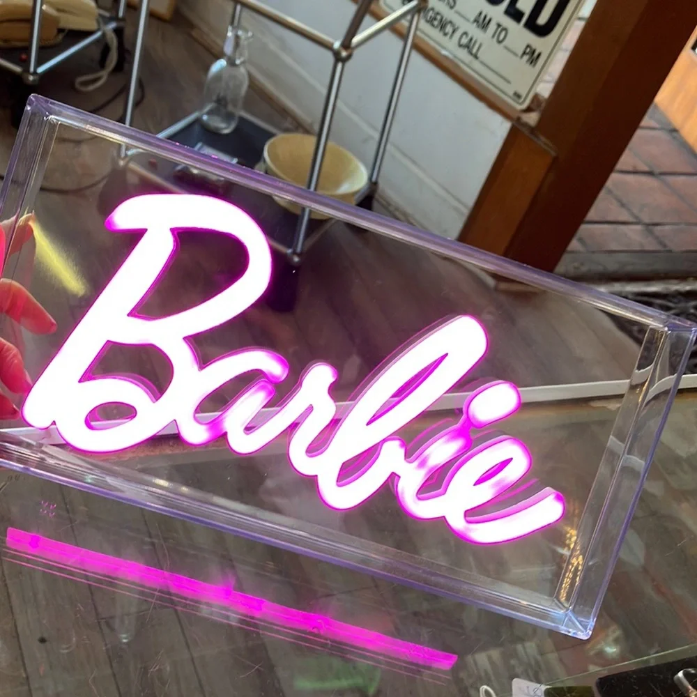 BARBIE LED LIGHT!! π€©β¨πβ¨πβ¨πβ¨ - Picture 7 of 13